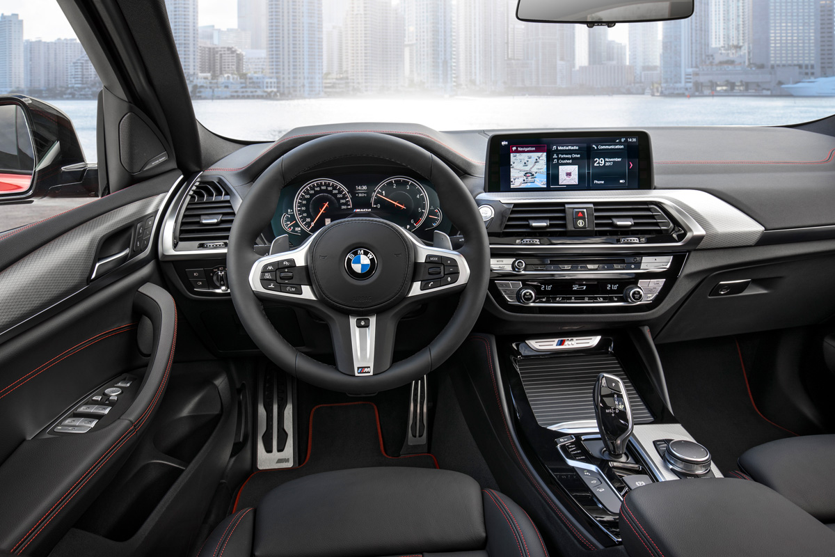 2019 BMW X4 interior