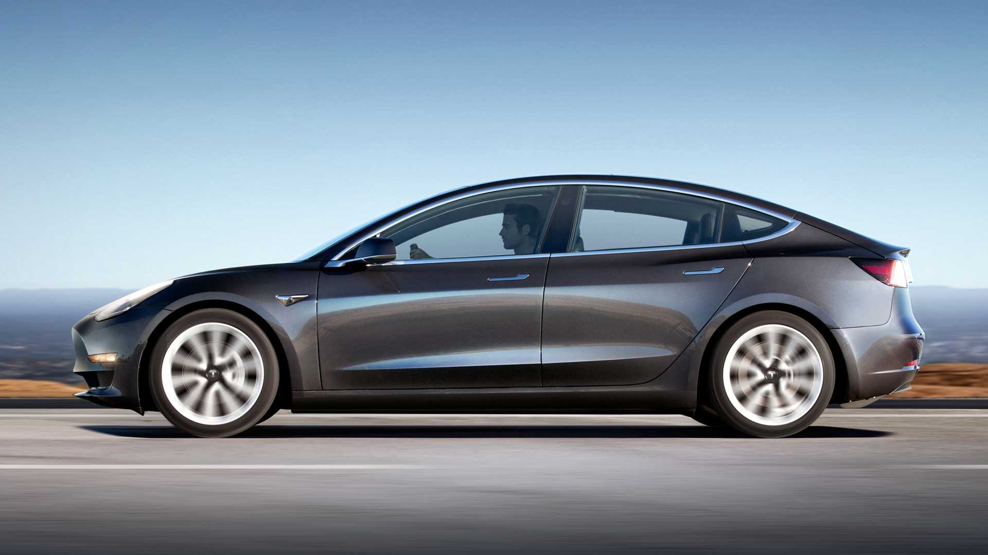 Tesla Model 3 now available for lease