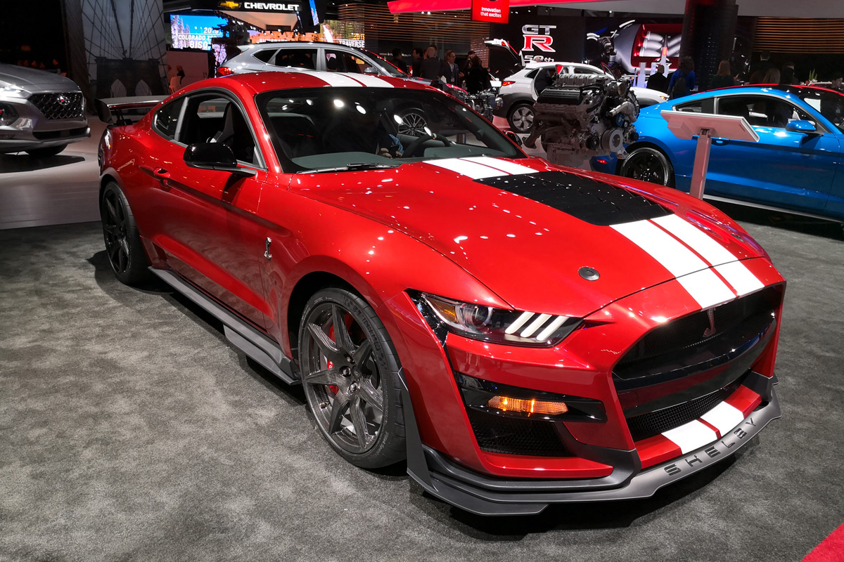 The 2020 Ford Mustang Shelby GT500 Races Into Our Hearts With 760 HP!