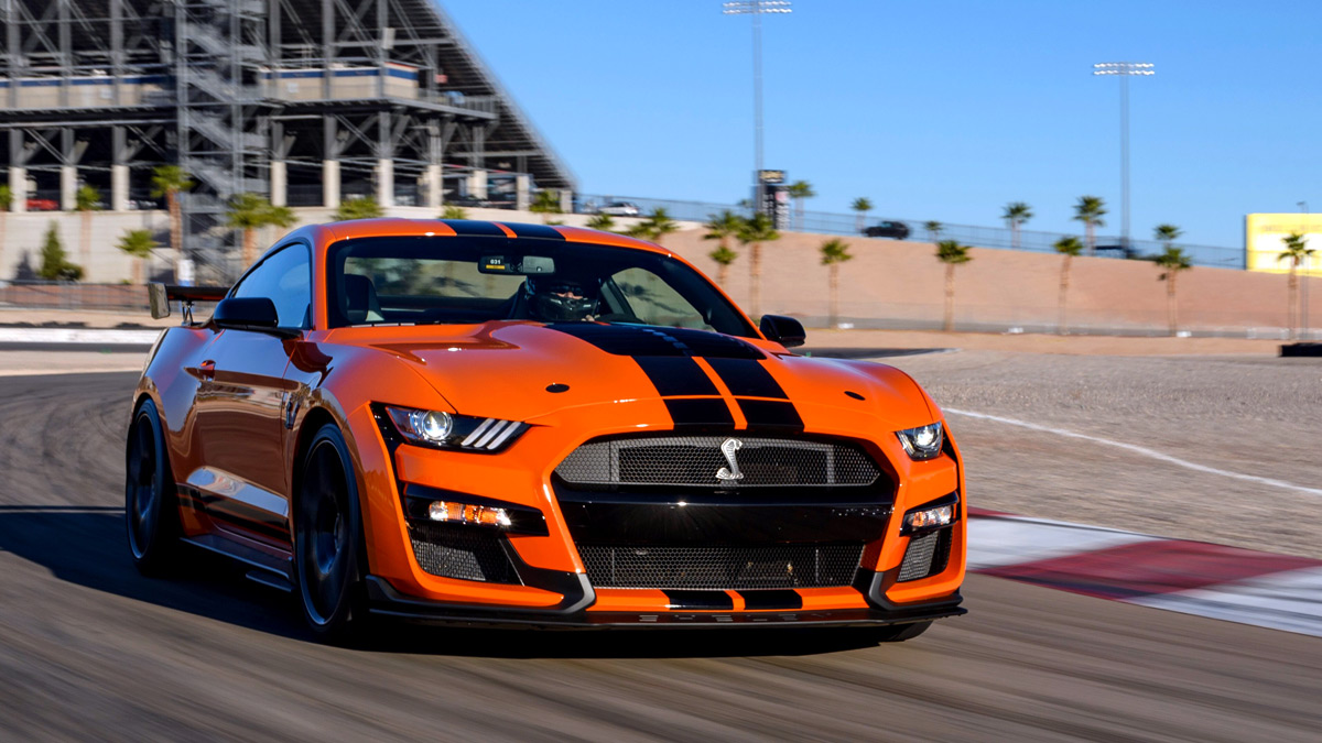 Ford Mustang 2020 двигатель