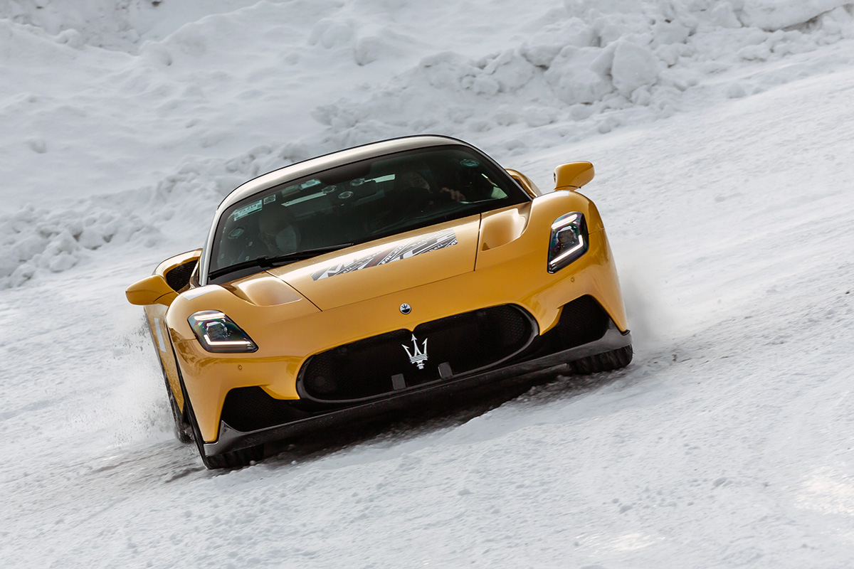 Maserati MC20 cold weather testing