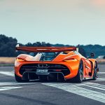 Koenigsegg Jesko in Tang Orange Pearl