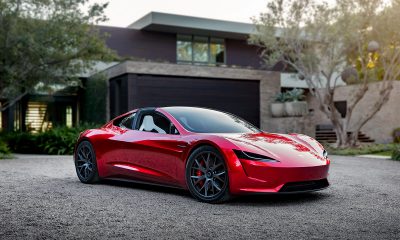 Tesla Roadster delayed until 2023