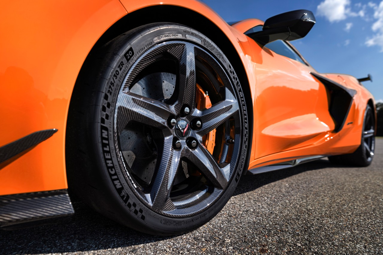 2023 Chevrolet Corvette Z06 - Carbon Fiber Wheels